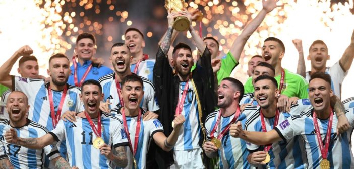 বিশ্বকাপের এক বছর, কোথায় আছে আর্জেন্টিনা ফুটবল